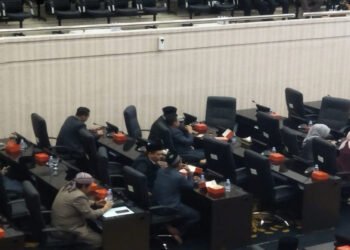 Sidang Paripurna DPRD Karawang, Legislator Komisi IV Minta Bupati Naikan Index Pendidikan