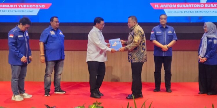Sekda Acep Jamhuri Resmi Diusung Partai Demokrat Tarung Di Pilkada Karawang 2024