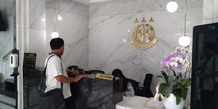 Soal Ruislag Ramayana . Kompak Reformasi, Minta Kajati Jabar Ungkap Peran DPRD Karawang