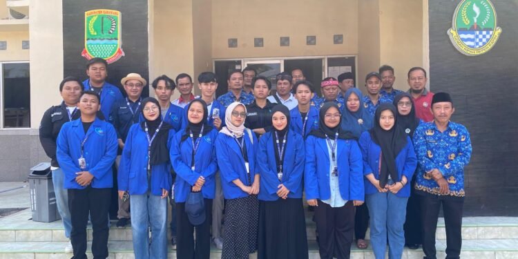 Pemdes Kendal Jaya Berharap KKN Mahasiswa UBP Karawang Dapat Membantu Kemajuan Desa