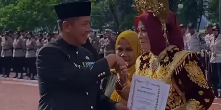 Peringatan Hari Ibu Ke 96 Bupati Karawang Aep Syaepuloh Apresiasi Peran Perempuan Dalam Perjuangan Bangsa