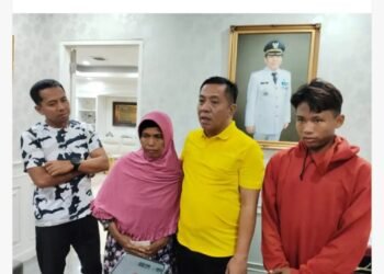Bupati Aep Gercep Fasilitasi Operasi Remaja Kelaian Kelamin Sekaligus Bantu Bangun Rulahu dan Modal Usaha Warung