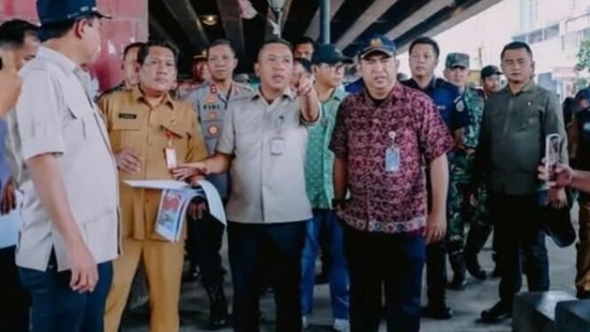 Bupati Karawang Benahi Cikampek Hingga Jalur KRL Bersama KAI