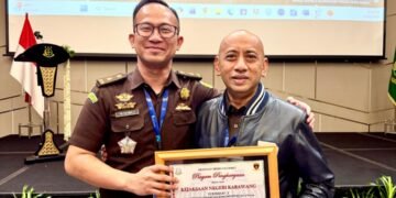 Kejari Karawang Raih Penghargaan Pidsus Kejati Jabar