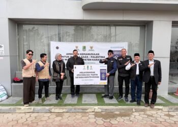 Sebagai Bentuk Solidaritas Pemkab Karawang Bantu Dana dan Satu Unit Mobil Ambulans Buat Palestina
